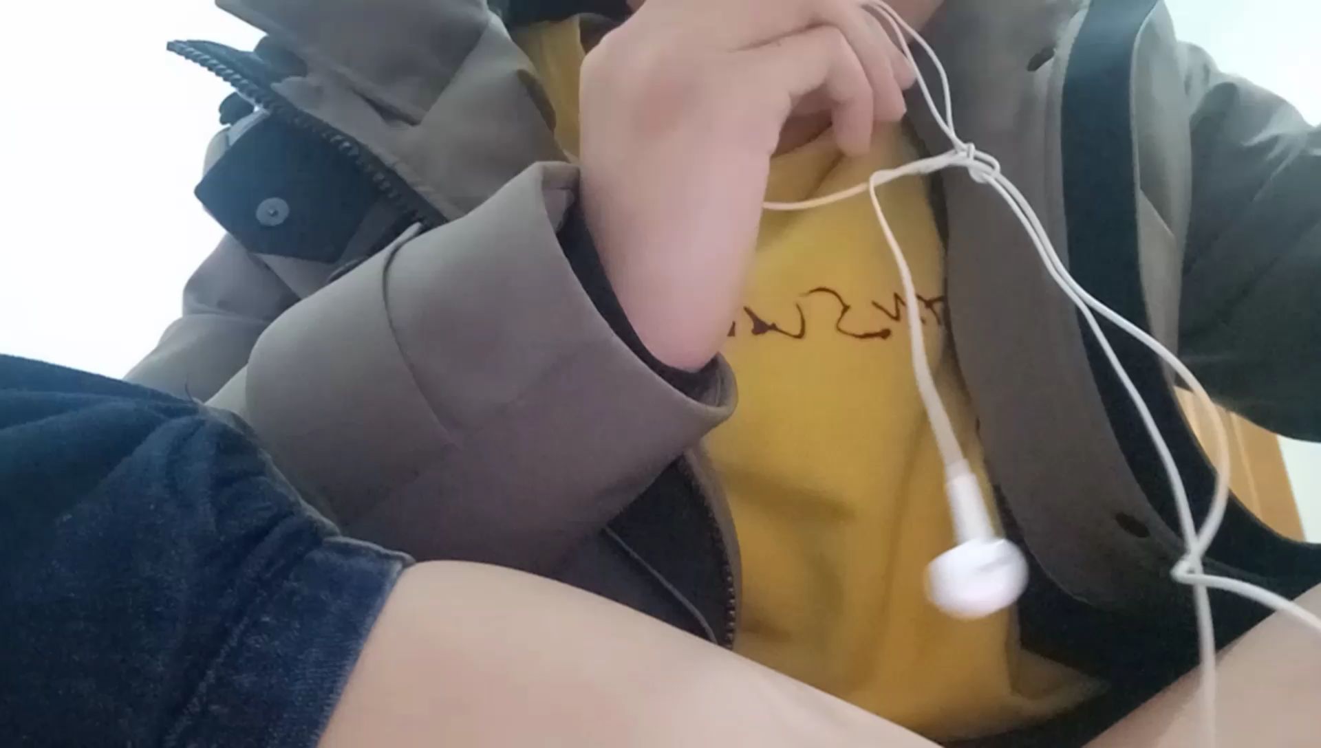 今儿就吃了个。锅巴。